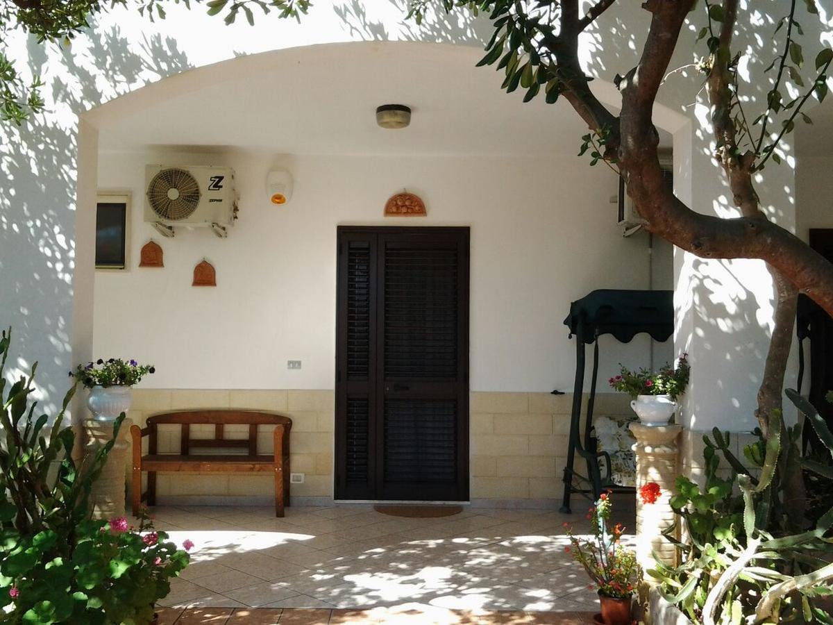 B&B Il Melograno Salento Torre Inserraglio Exterior foto